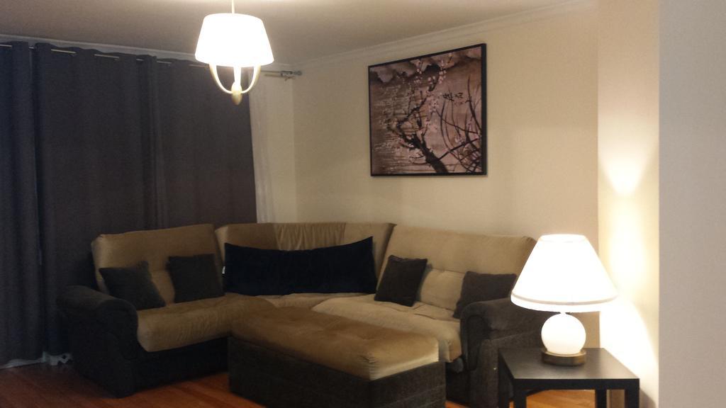 Three Bedroom Holiday Apartment Лонгьой Екстер'єр фото