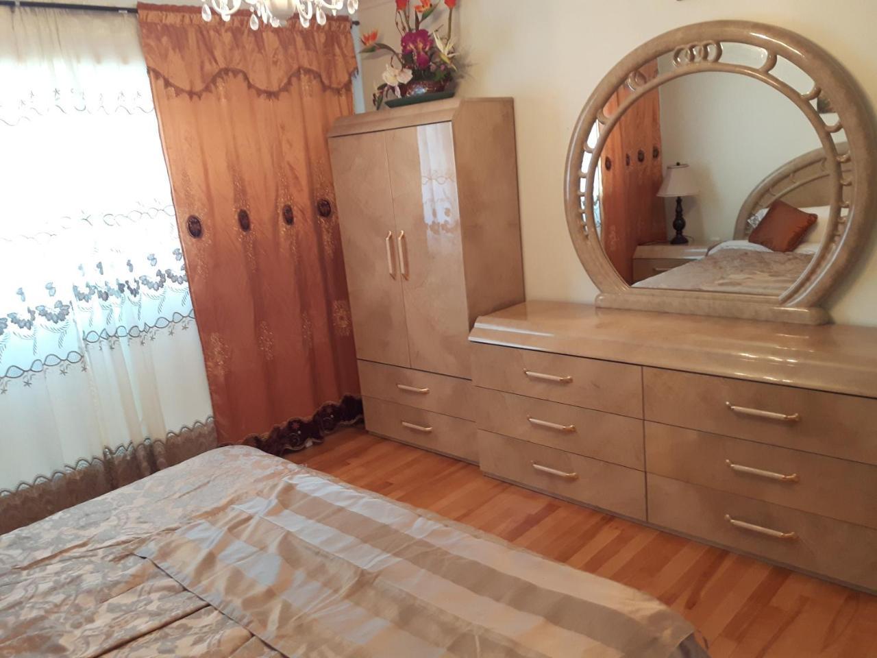 Three Bedroom Holiday Apartment Лонгьой Екстер'єр фото