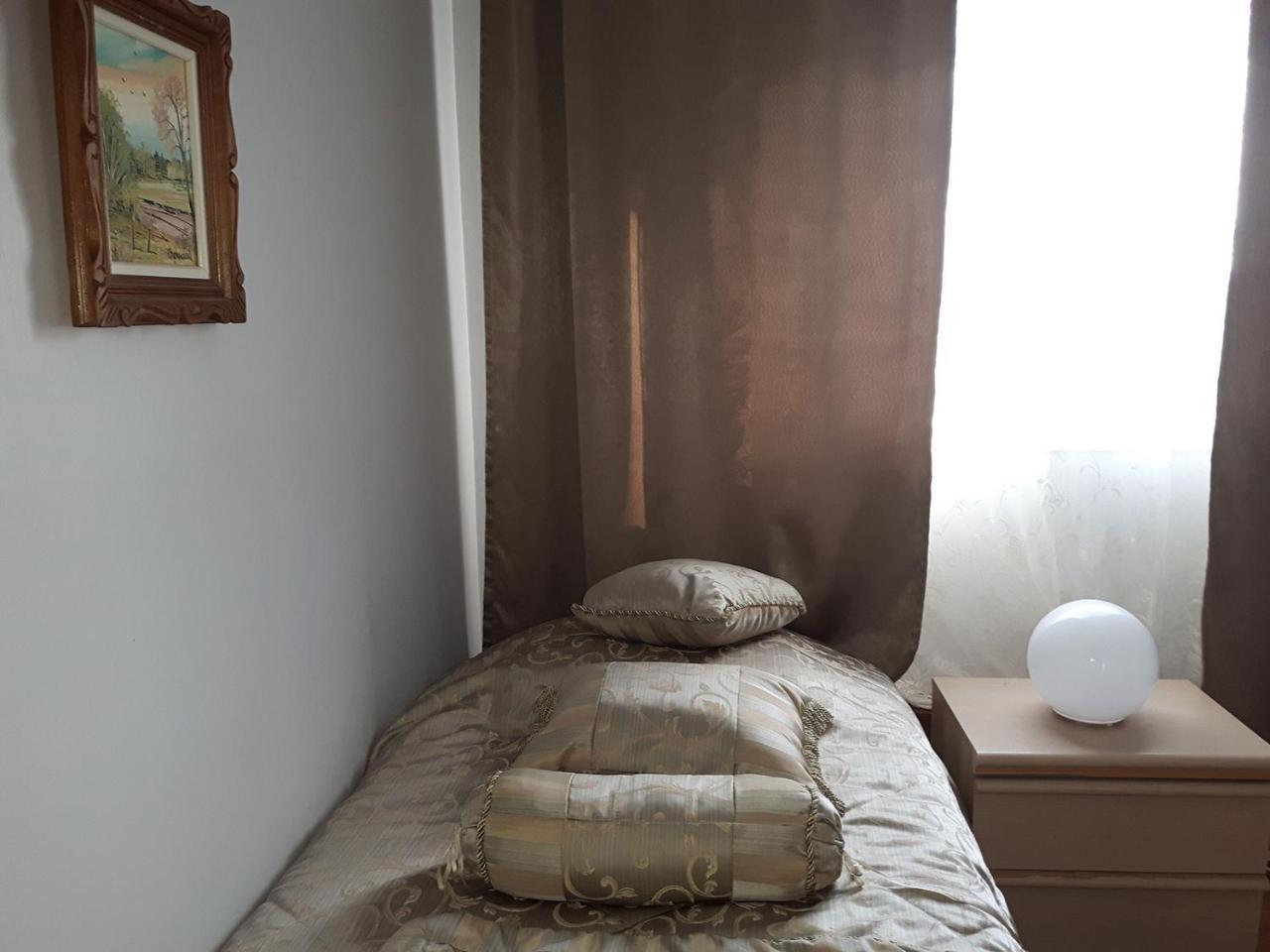 Three Bedroom Holiday Apartment Лонгьой Екстер'єр фото